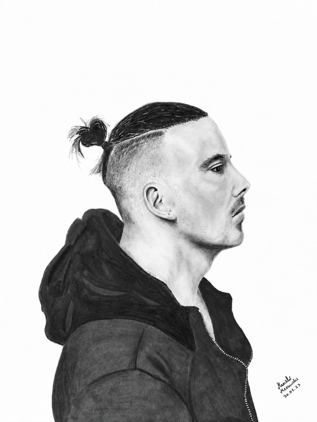 Bleistift-Portrait des Musikers Raf Camora im Profil